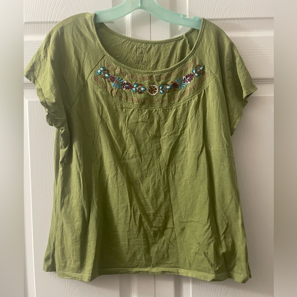 White Stag green floral embroidered blouse